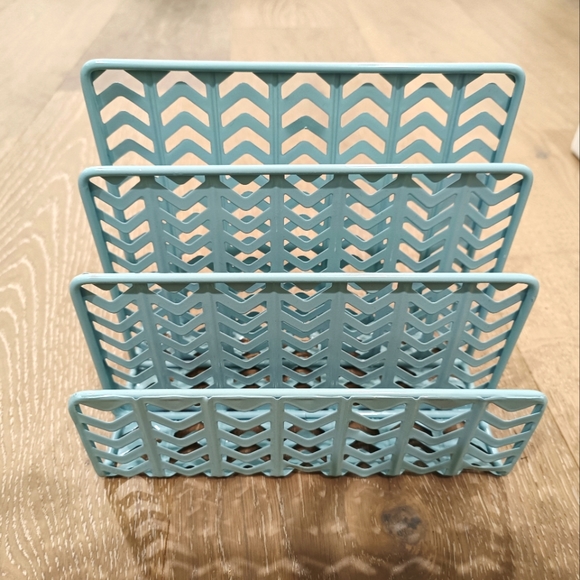 Letter organizer - Picture 1 of 1